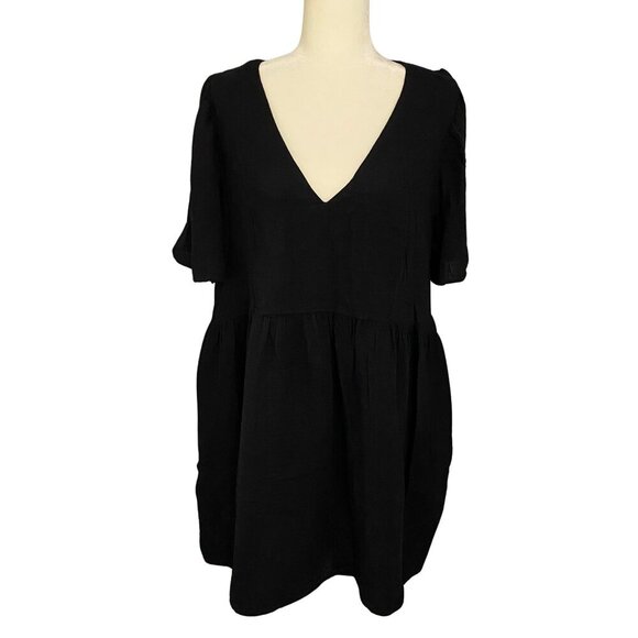 Old Navy Flutter‑Sleeve Textured Mini Swing Dress – Black – NWT – Size XL - Picture 2 of 5